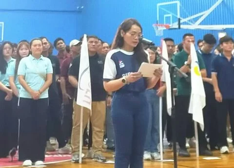 Foto :&nbsp;Ketua Panitia POR Ke-8 PERBARINDO DPD Kepulauan Riau,Irene Fransisca Manik saat menyampaikan laporan kegiatan.